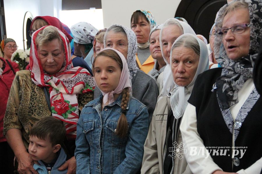 Освящение Храма святителя Тихона, Патриарха Всероссийского, святых Новомучеников и Исповедников Российских (ФОТО)