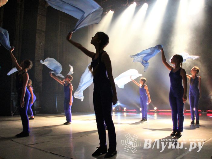 В ГДК им. Ленина прошёл концерт ко Дню матери (ФОТО)