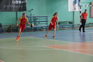 В Великих Луках прошел чемпионат по баскетболу