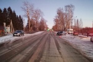 Лобовое столкновение двух автомобилей в Великолукском районе (ФОТО)