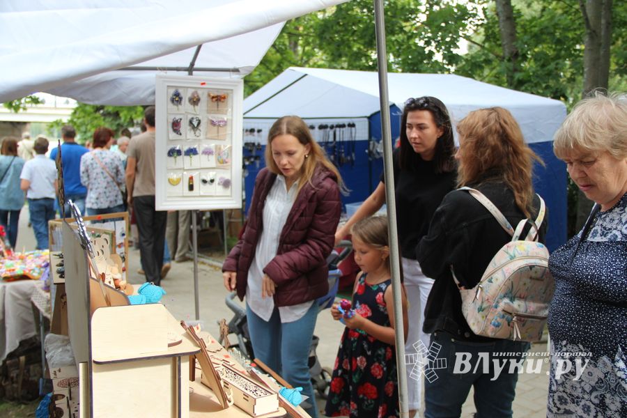 Великолучане празднуют День города (ФОТО)