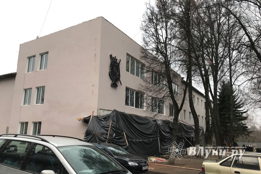 Ремонт великолукской музыкальной школы – в завершающей стадии (ФОТО)