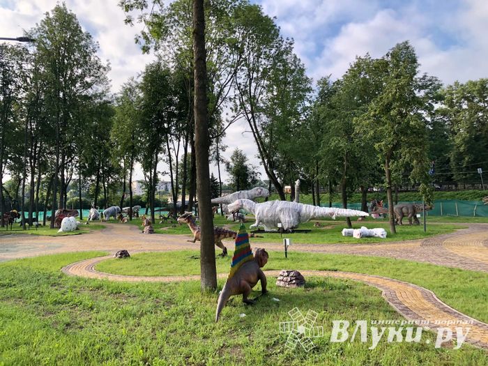 Великолукские динозавры оживают (ФОТО)