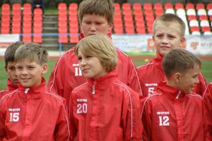 В Великих Луках стартовал региональный этап турнира по футболу «Локобол-2014»