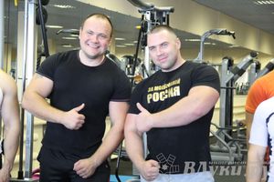 Первенство города по классическому жиму штанги и армлифтинг