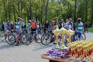 В Великих Луках чествовали лучших велосипедистов (ФОТО)