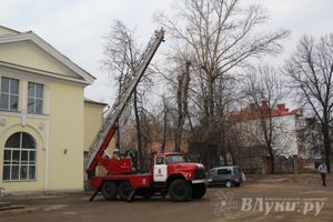 В Великолукском драмтеатре прошли пожарные учения