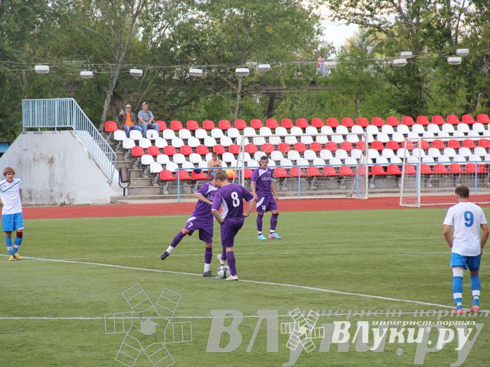Чемпионат Псковской области по футболу: «Экспресс» (Великие Луки) - «Легион» (Дедовичи)