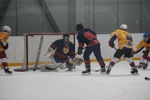 ХК «Луки-Экспресс» обошла псковскую «Гвардию» по буллитам (ФОТО)