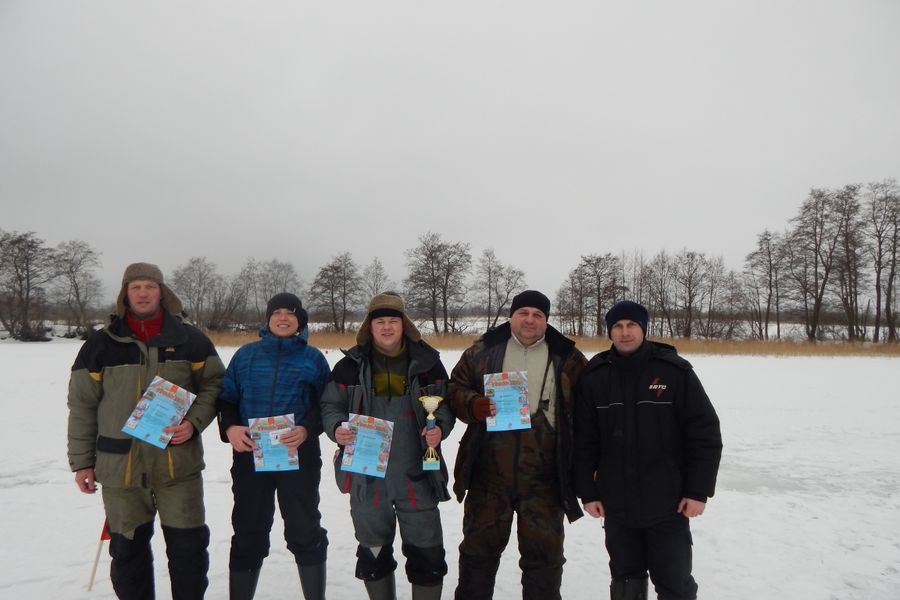 В Великих Луках определились лучшие в ловле на мормышку (ФОТО)