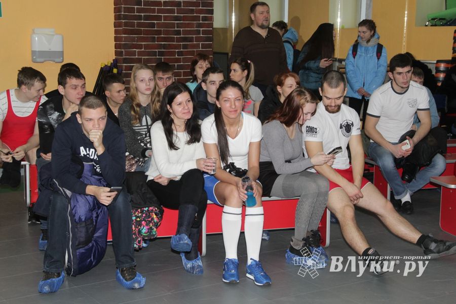 Самые сильные великолучане встретились в «Арене» (ФОТО)