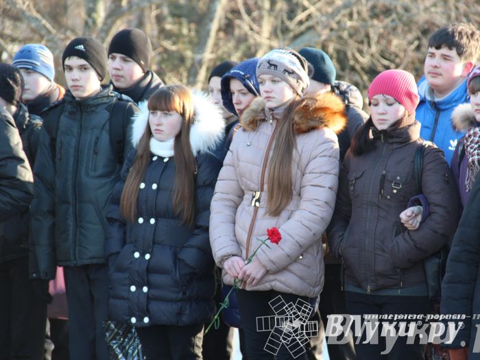 90-летие со дня рождения Александра Матросова. Митинг и возложение цветов к памятнику