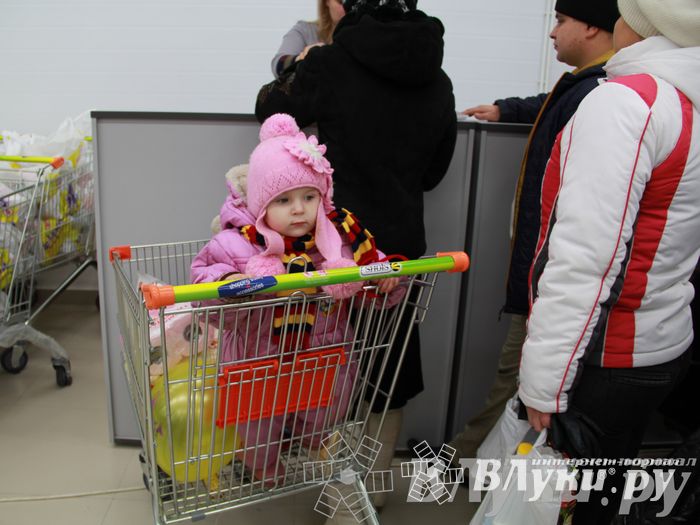 Открытие супермаркета «Тележка» в Великих Луках