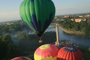 Открытие XVII Международной встречи воздухоплавателей в Великих Луках. Фото ФВС