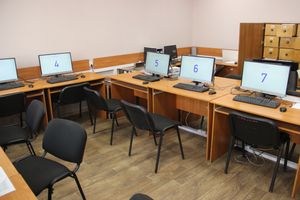 Сотрудников великолукского отдела ГИБДД поздравили с праздником (ФОТО)