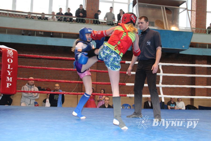 I Открытый кубок Псковской области по тайскому боксу прошел в Великих Луках (ФОТО)