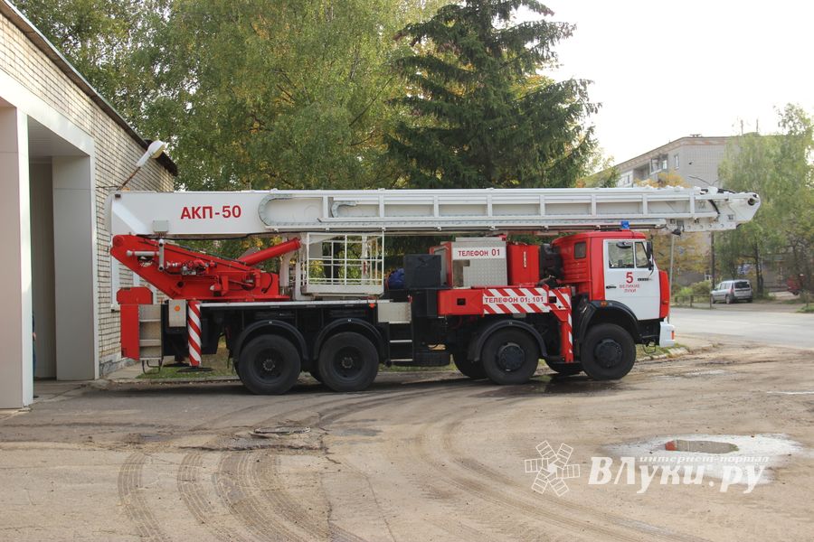 В Великих Луках проходит штабная тренировка по гражданской обороне (ФОТО)