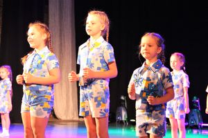 В ГДК им. Ленина прошёл концерт ко Дню матери (ФОТО)