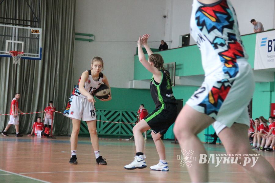 В Великих Луках прошли студенческие игры АСБ Лиги Белова (ФОТО)