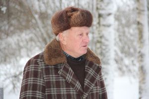 Никто не забыт: в Великих Луках благоустроили могилу неизвестного солдата (ФОТО)