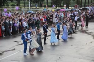 Великолукской «Бригантине» пришлось поплавать под дождём (ФОТО)
