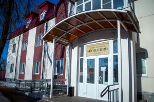 Сергей Перников ознакомился с работой малых предприятий и бизнес-инкубатора в Великих Луках (ФОТО)