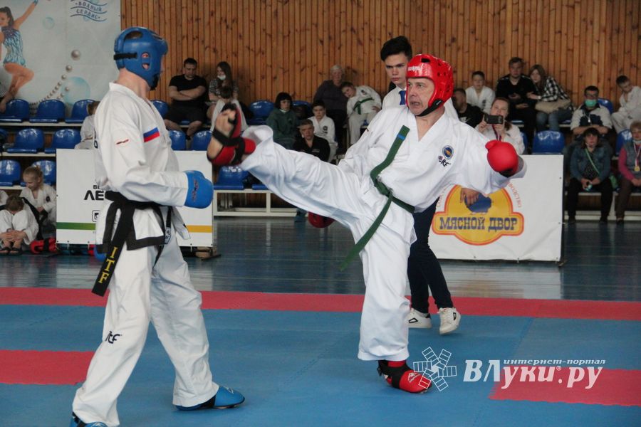 В Великих Луках состоялся Чемпионат и первенство Псковской области по тхэквондо МФТ (ФОТО)