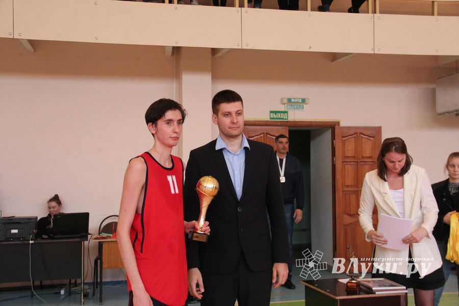 В Великих Луках прошли соревнования на Кубок АСБ области (ФОТО)