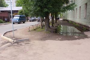 Мечта великолучан: по городу в чистой обуви (ФОТО)