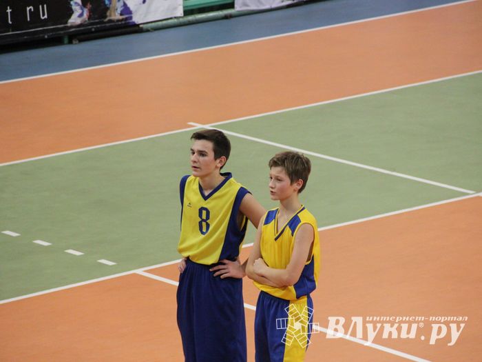 Лицеисты стали абсолютными чемпионами школьной баскетбольной лиги Великих Лук (ФОТО)