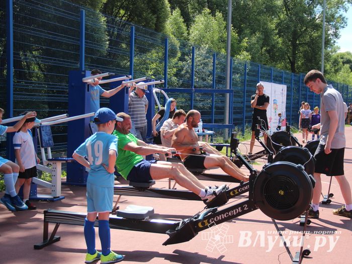 В Великих Луках прошёл Олимпийский День (ФОТО)