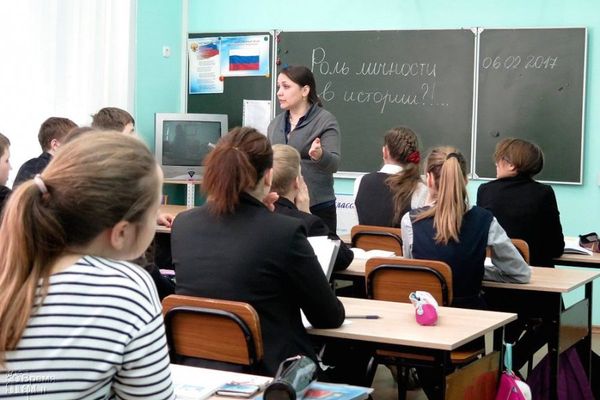 В Великолукской епархии открылись IX православные Свято-Тихоновские педагогические чтения (ФОТО)