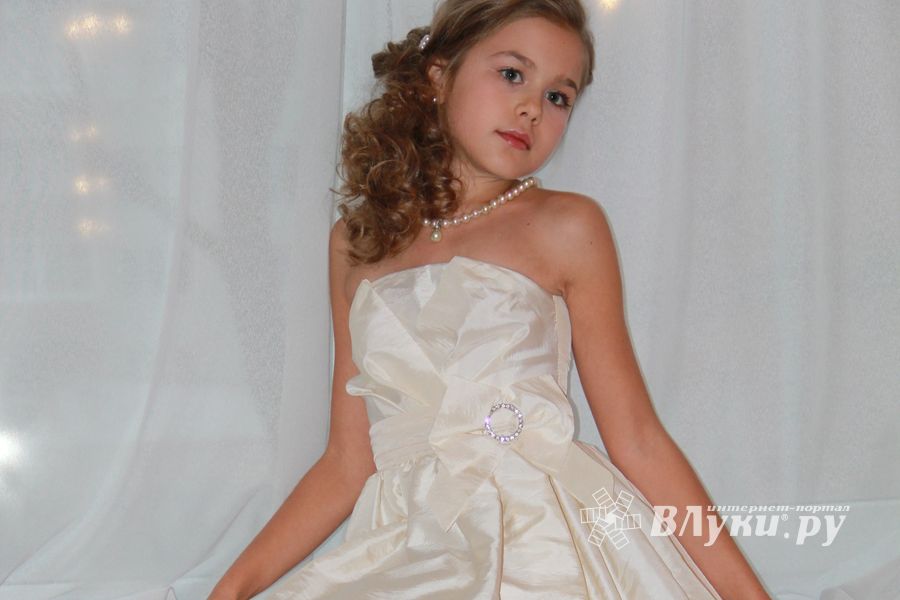 Фотосессия финалисток конкурса «Маленькая красавица Великие Луки 2014»