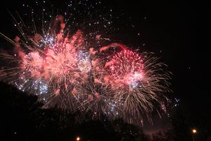 Салют в Великих Луках (ФОТО)