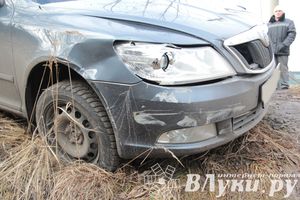 ​ДТП на перекрёстке улиц Дьяконова и 3-ей Ударной армии (ФОТО)