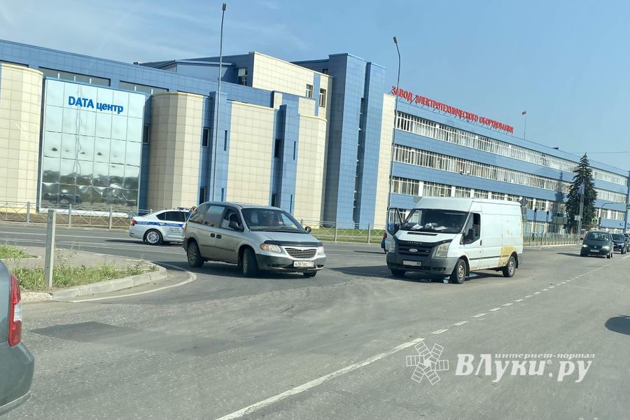 ДТП на перекрёстке Октябрьский-Промышленная (ФОТО)