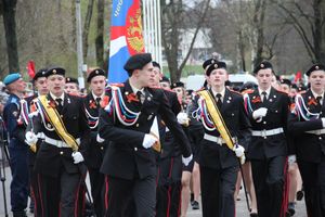 В Великих Луках прошел Парад Победы (ФОТО)