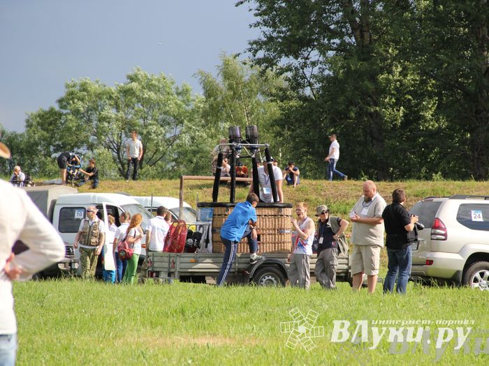 Открытие 19-й Международной встречи воздухоплавателей в Великих Луках