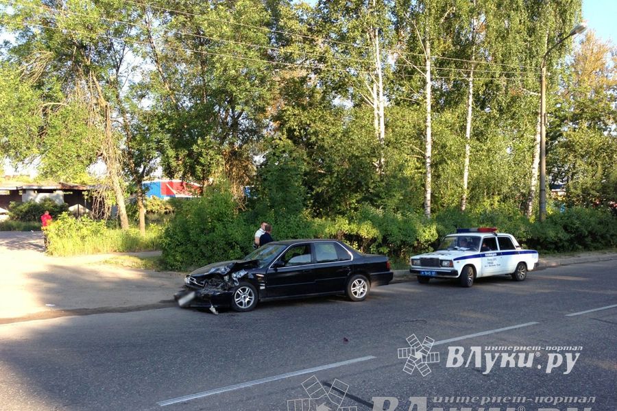 ДТП на Октябрьском проспекте (ФОТО)