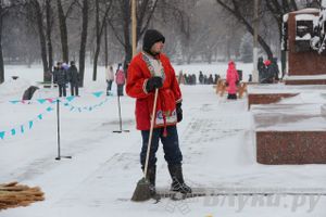 В Великих Луках встретили Масленицу
