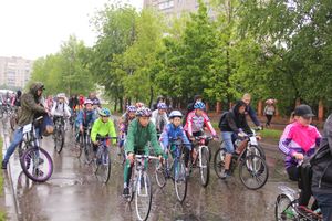 Зигзаг здоровья выполнили великолукские велосипедисты (ФОТО)