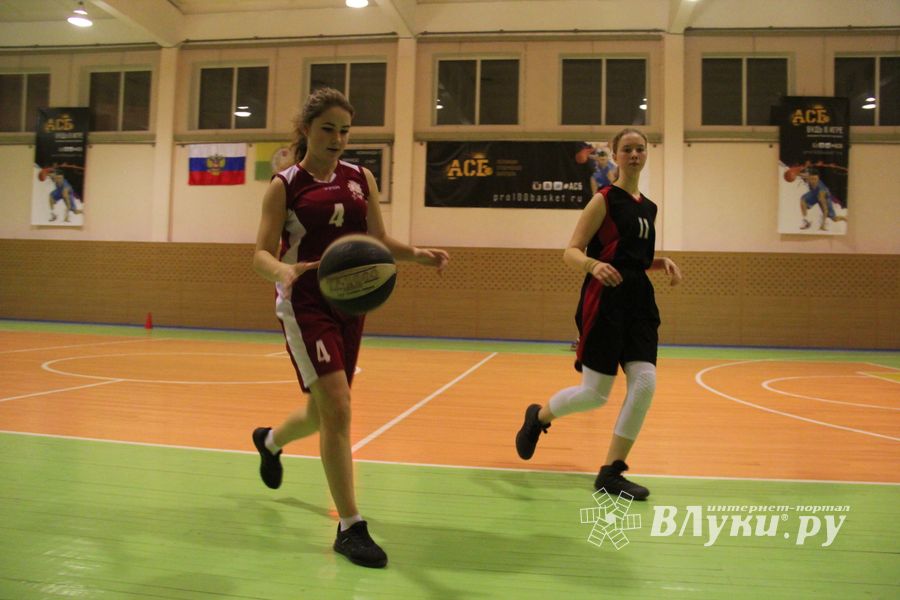 В ВГСХА прошёл мастер-класс по баскетболу (ФОТО)