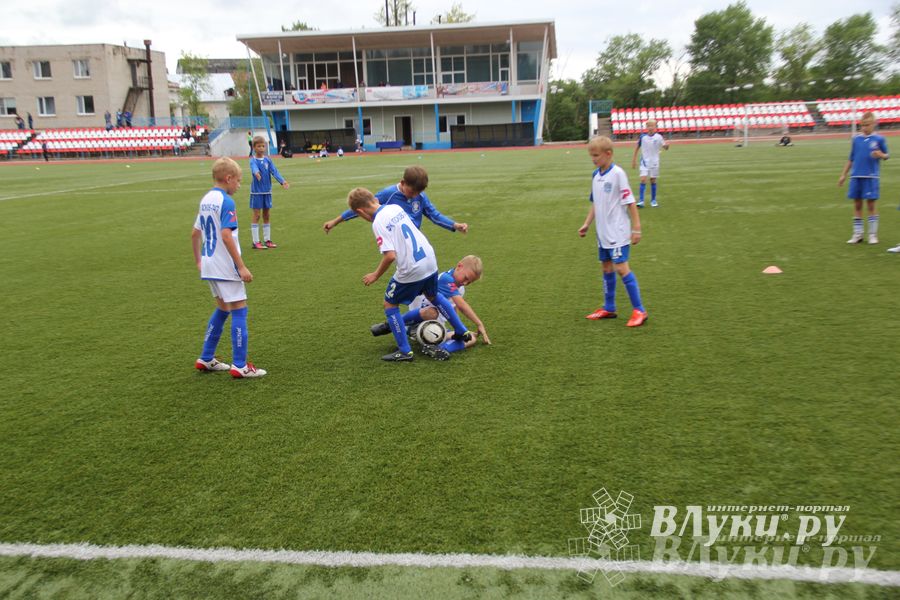 В Великих Луках состоялся Всероссийский турнир «Загрузи себя футболом» (фото)