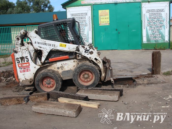 Улицу Дьяконова расширяют (ФОТО)