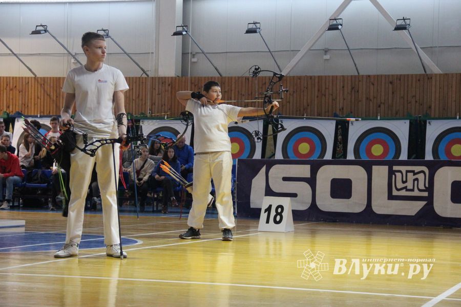 В Великих Луках завершились соревнования по стрельбе из лука «Надежды России» (ФОТО)
