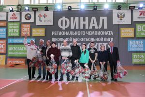Великолучане стали вторыми в региональном финале Чемпионата ШБЛ «КЭС-БАСКЕТ» (ФОТО)