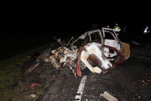 Все погибшие в сгоревшей машине под Порховом были жителями Новгородской области (фото)