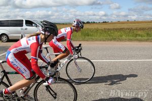 ВЛуки.ру: Состоялся Чемпионат и Первенство России среди девушек по велоспорту в парной гонке.