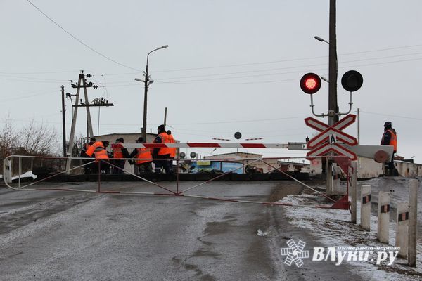 3 февраля будет временно закрыт Лазавицкий переезд