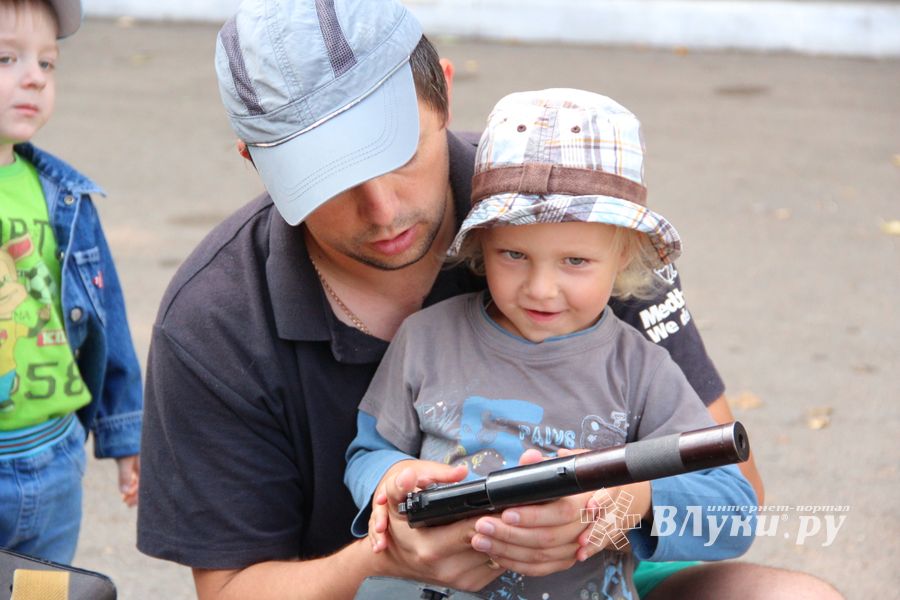 Великие Луки празднуют День города (ФОТО)